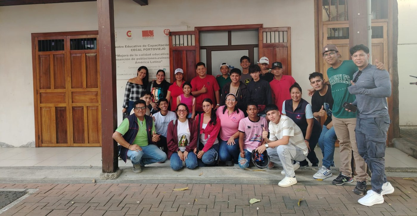 Participantes del CECAL en la sede de Portoviejo